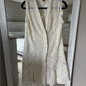Vintage Cream Lace Sleeveless Dress